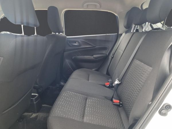 2025-Suzuki-Swift-12-GL image:12