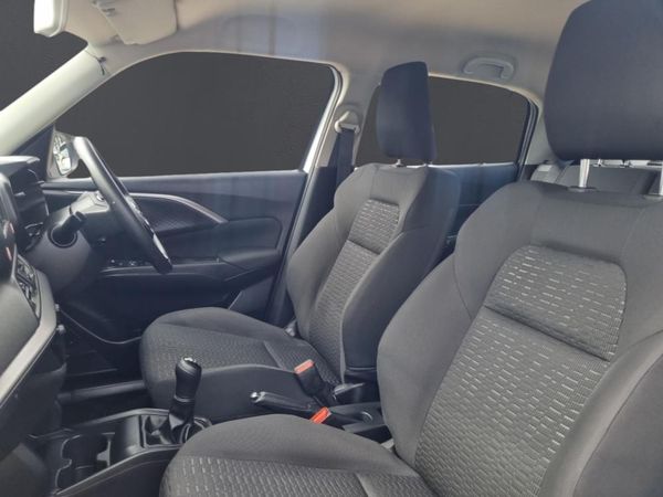 2025-Suzuki-Swift-12-GL image:13
