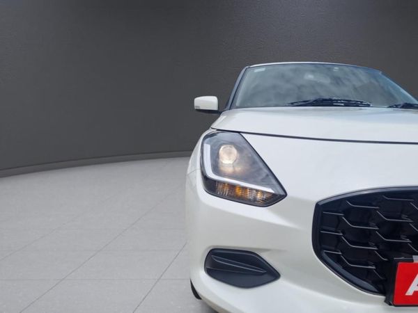 2025-Suzuki-Swift-12-GL image:19