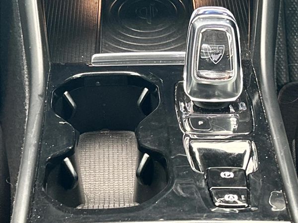 2018-Volvo-XC40-D4-Inscription-AWD-Auto image:10