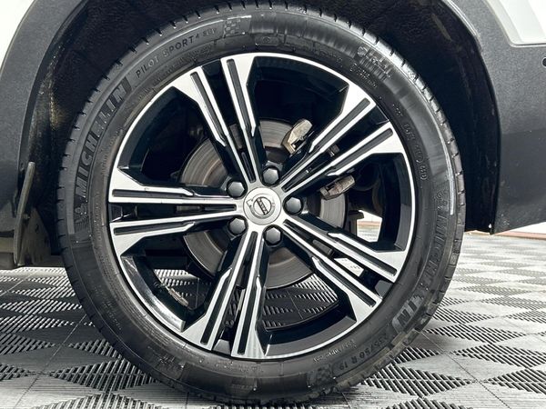 2018-Volvo-XC40-D4-Inscription-AWD-Auto image:6