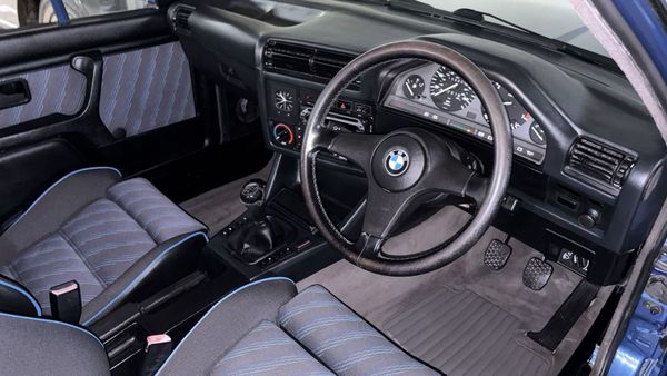 1991-BMW-3-Series-318i-Cabriolet-Executive image:13