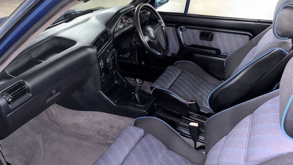 1991-BMW-3-Series-318i-Cabriolet-Executive image:22