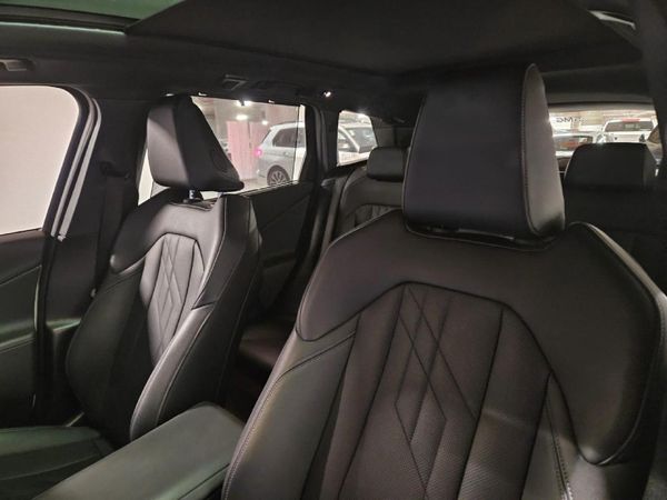 2025-BMW-X3-20d-xDrive-M-Sport image:9