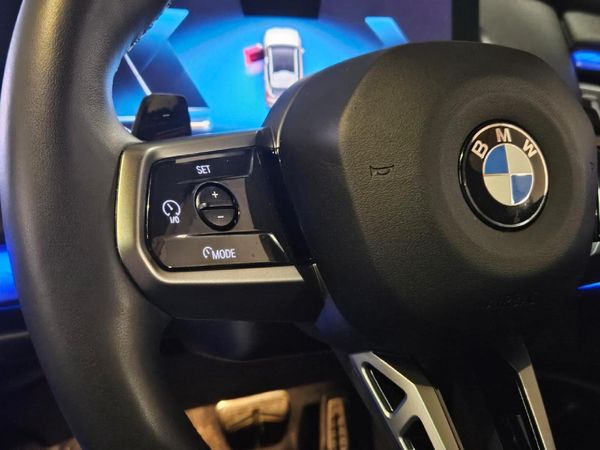 2025-BMW-X3-20d-xDrive-M-Sport image:11