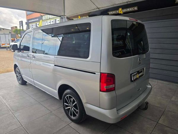 2012-Volkswagen-Kombi-20-TDI-75kW-Base image:5