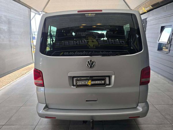 2012-Volkswagen-Kombi-20-TDI-75kW-Base image:7