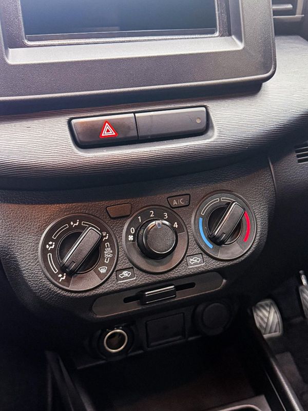 2026-Toyota-Rumion-15-S image:19