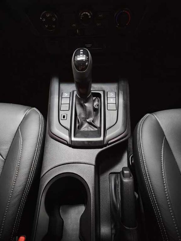 2025-Isuzu-D-Max-19-DDI-HR-LS-Auto-Double-Cab image:9