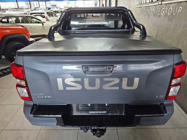 2025-Isuzu-D-Max-19-DDI-HR-LS-Auto-Double-Cab image:2