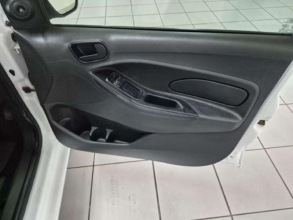 2020-Ford-Figo-15Ti-VCT-Ambiente-5-dr image:7