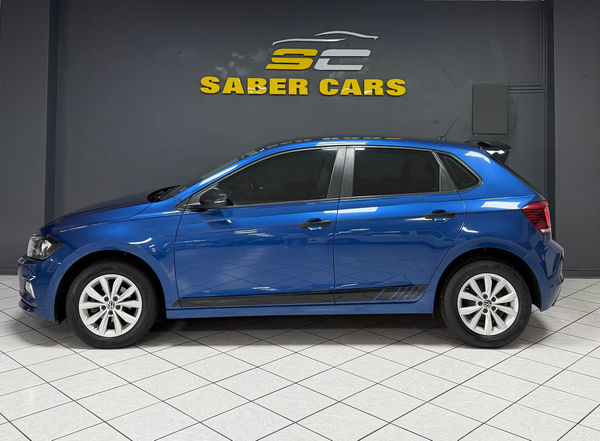 2021-Volkswagen-Polo-10-TSI-Trendline image:1