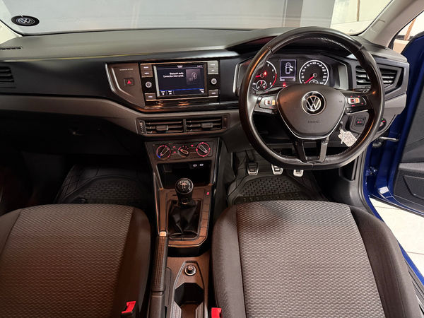 2021-Volkswagen-Polo-10-TSI-Trendline image:3