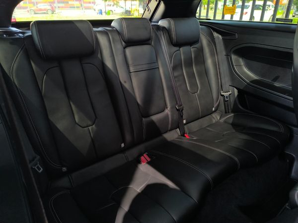 2012-Land-Rover-Range-Rover-Evoque-22-SD4-Dynamic-Coupe image:9