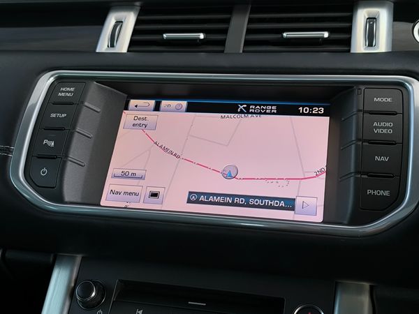 2012-Land-Rover-Range-Rover-Evoque-22-SD4-Dynamic-Coupe image:12
