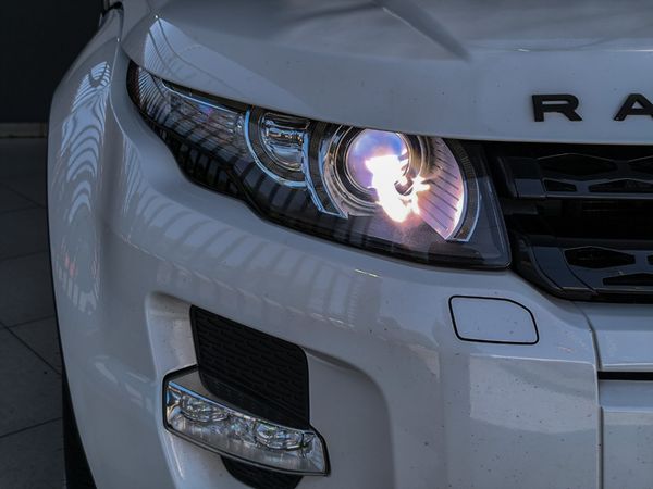 2012-Land-Rover-Range-Rover-Evoque-22-SD4-Dynamic-Coupe image:22