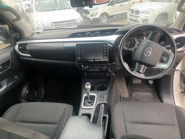 2023-Toyota-Hilux-28-GD-6-Raised-Body-Raider-Auto-Double-Cab image:10