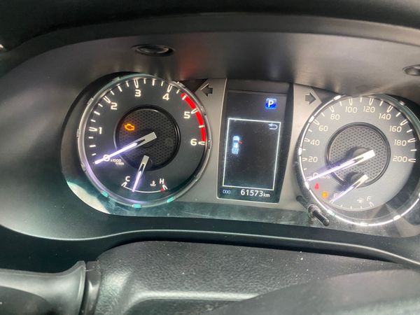 2023-Toyota-Hilux-28-GD-6-Raised-Body-Raider-Auto-Double-Cab image:11