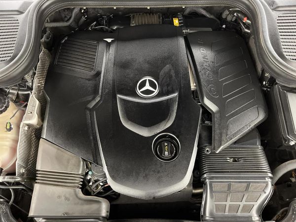 2020-Mercedes-Benz-GLE-400d-4Matic image:11