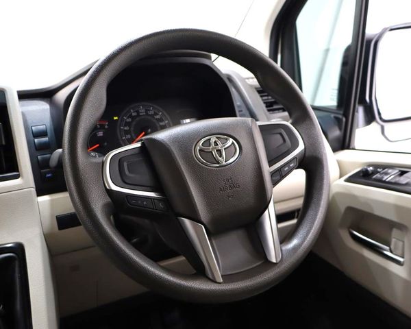 2019-Toyota-Quantum-28-GL-14-Seat image:14