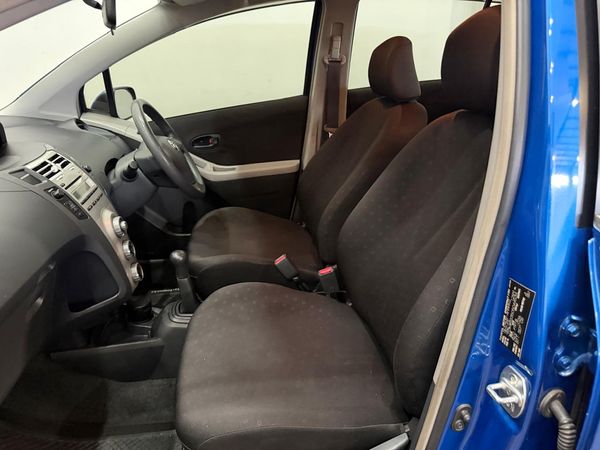 2007-Toyota-Yaris-T3-5-dr image:9