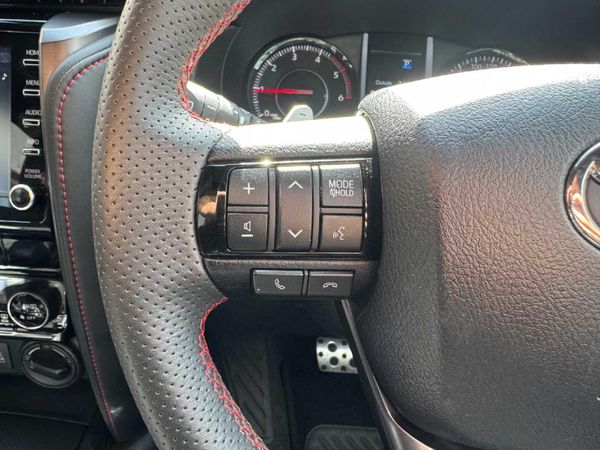 2025-Toyota-Fortuner-28GD-6-4x4-GR-S-Auto image:10