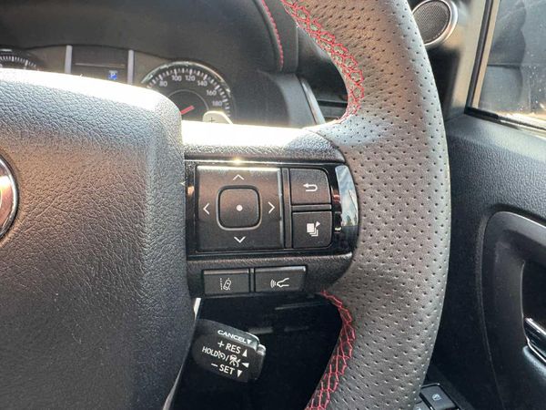 2025-Toyota-Fortuner-28GD-6-4x4-GR-S-Auto image:11