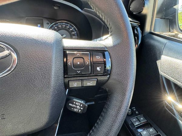 2025-Toyota-Hilux-28-GD-6-Raised-Body-Legend-RS-4x4-Auto-Double-Cab image:13
