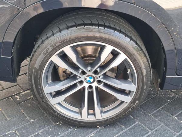 2017-BMW-X6-M50d image:15