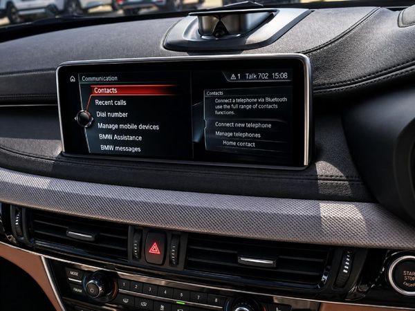 2017-BMW-X6-M50d image:5