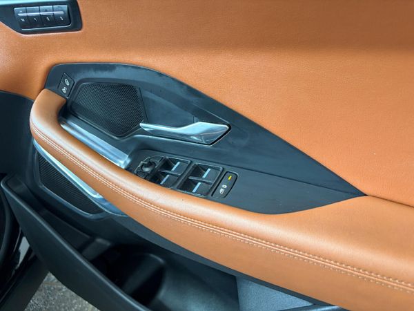 2019-Jaguar-E-Pace-P300-20-HSE-221kW image:11