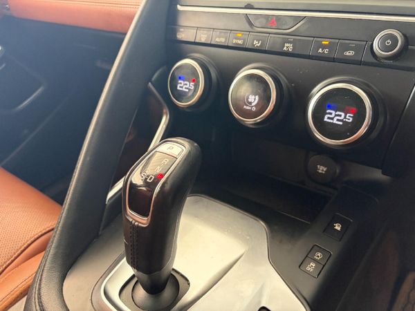 2019-Jaguar-E-Pace-P300-20-HSE-221kW image:13