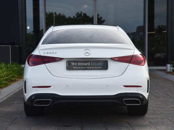2022-Mercedes-Benz-C-Class-C-220d-Auto image:7