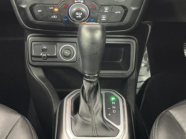 2022-Jeep-Renegade-14-TJet-Limited-Auto image:10