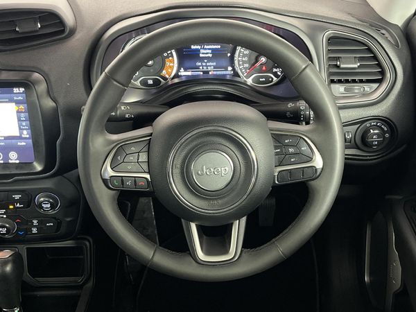 2022-Jeep-Renegade-14-TJet-Limited-Auto image:13