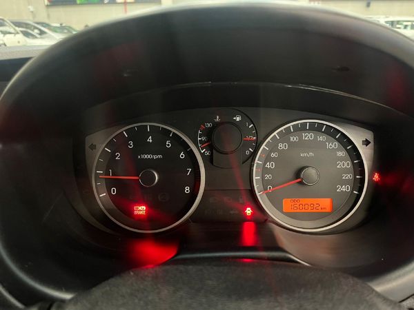 2010-Hyundai-i20-16 image:10