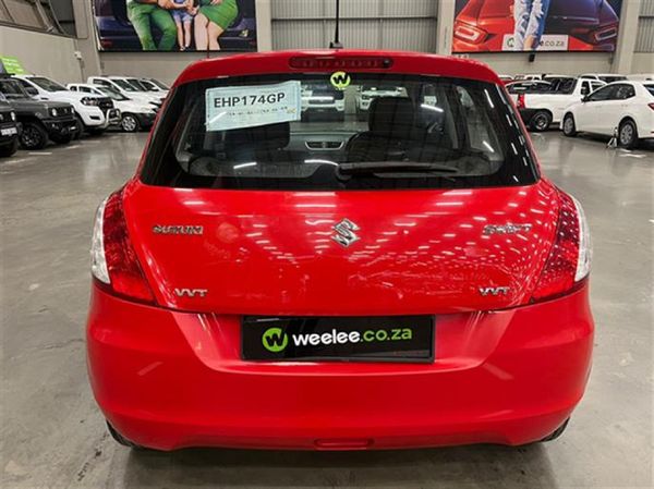 2016-Suzuki-Swift-12-GL image:5