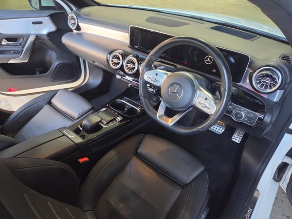 2018-Mercedes-Benz-A-Class-A-200-AMG-Auto image:2
