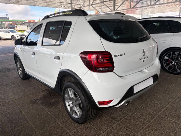 2020-Renault-Sandero-900T-Stepway-Expression image:3