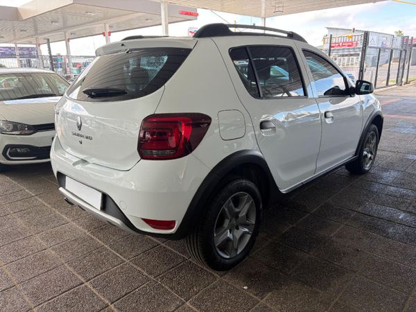 2020-Renault-Sandero-900T-Stepway-Expression image:5