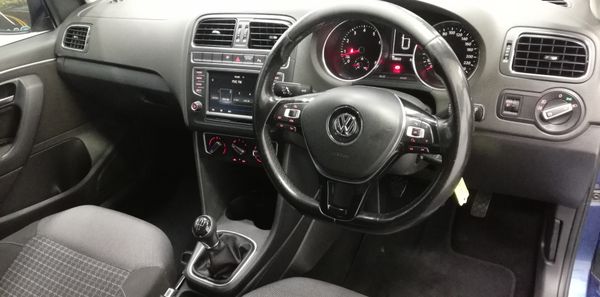 2017-Volkswagen-Polo-GP-12-TSI-Comfortline-66kW image:9