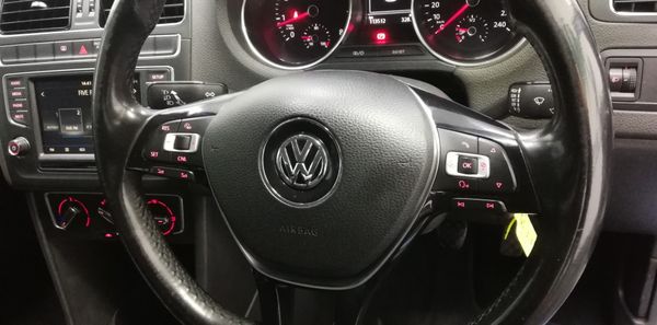 2017-Volkswagen-Polo-GP-12-TSI-Comfortline-66kW image:11