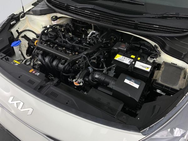 2022-Kia-Rio-12-LS-5-dr image:17