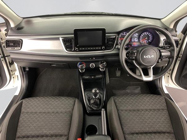 2022-Kia-Rio-12-LS-5-dr image:5