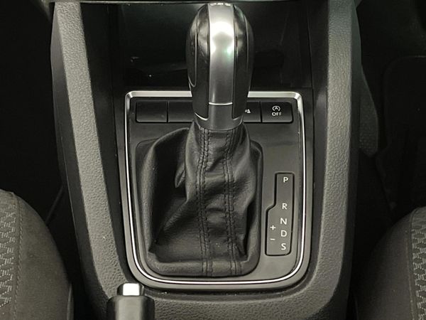 2019-Volkswagen-Jetta-GP-14-TSI-Comfortline-Auto image:10