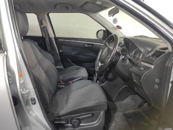 2013-Suzuki-Swift-14-GLS image:4