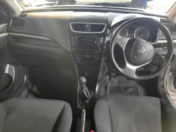 2013-Suzuki-Swift-14-GLS image:6