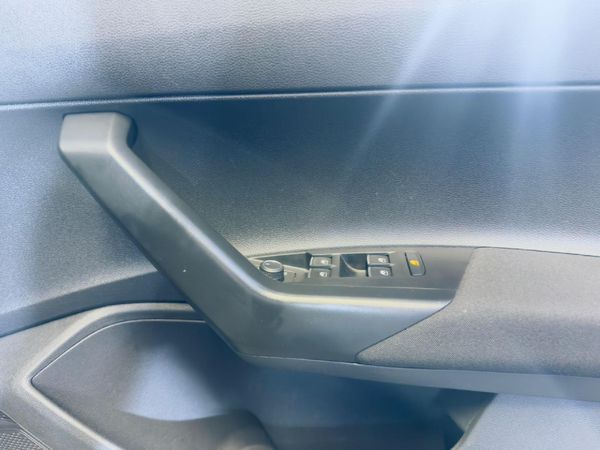 2024-Volkswagen-Polo-20-GTI-Auto-147kW image:9