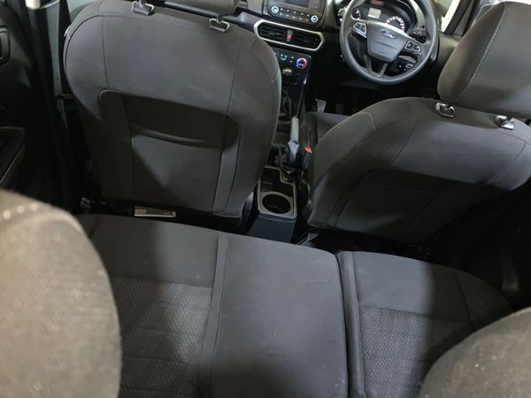 2020-Ford-EcoSport-15-TDCi-Ambiente image:10