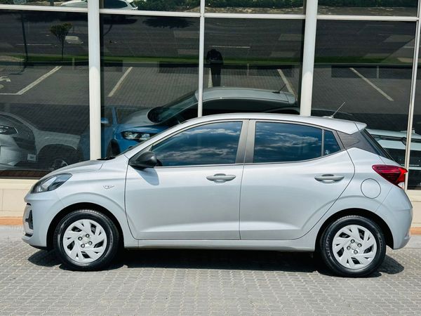 2025-Hyundai-Grand-i10-12-Motion-Auto image:5